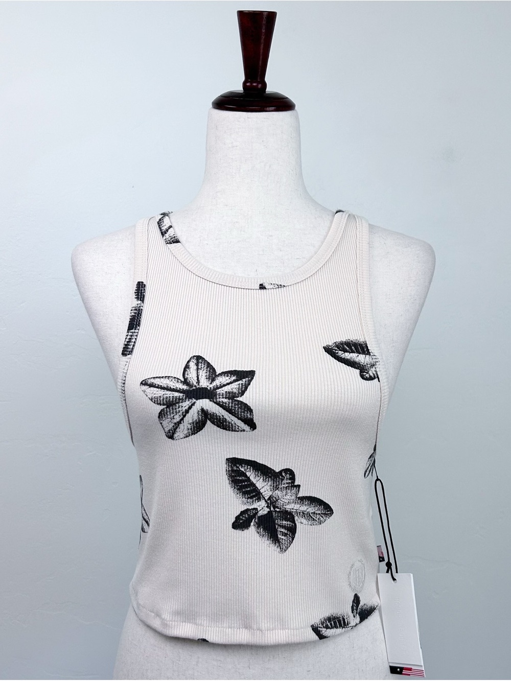 Honor The Gift Women's LARGE Floral Cream Sleeveless Ribbed Knit Tank Top NWT
